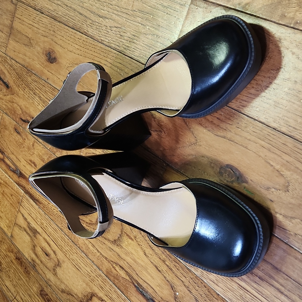 Black Mary Jane Block heels